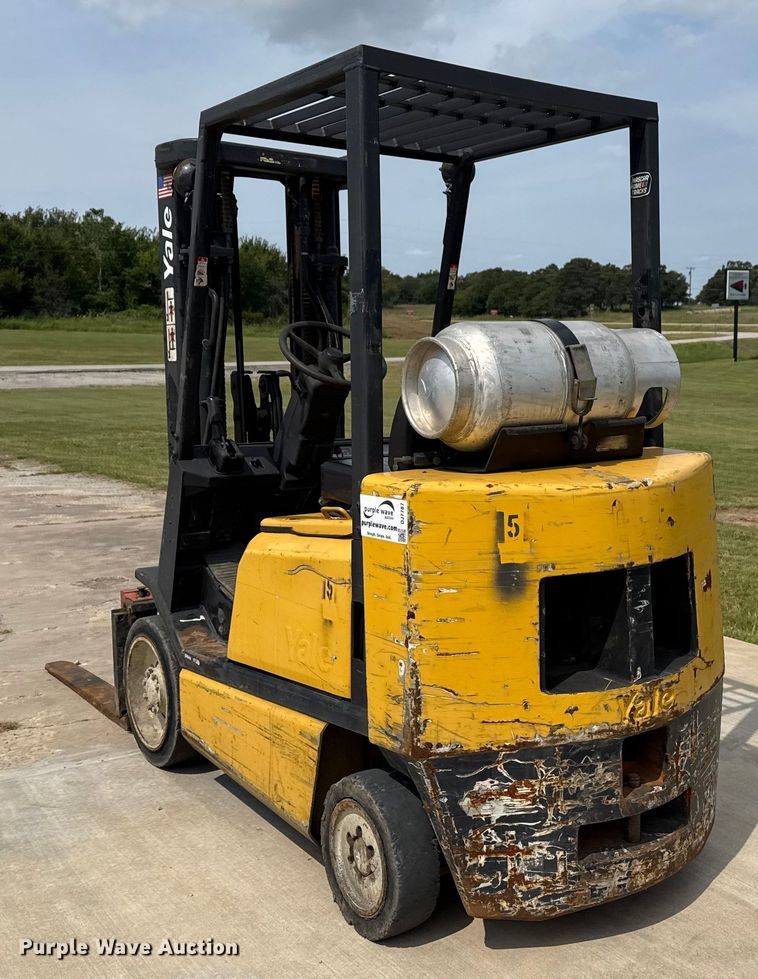 image for item DJ7787 2004 Yale GLC050RGNUAE084 forklift