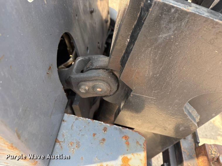 image for item DJ7788 1999 Toyota 42-6FGCU25 forklift