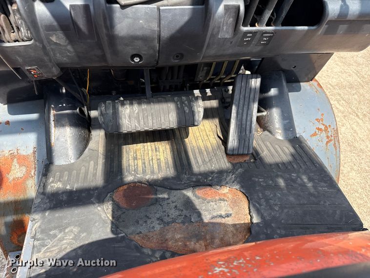 image for item DJ7788 1999 Toyota 42-6FGCU25 forklift