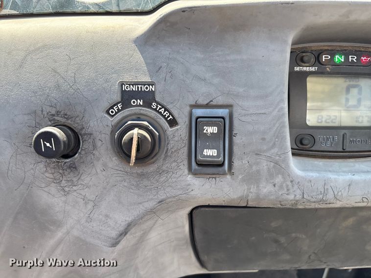 image for item DO1204 2008 Kawasaki Teryx LE utility vehicle