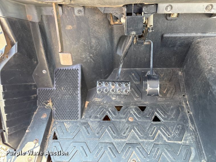 image for item DO1204 2008 Kawasaki Teryx LE utility vehicle