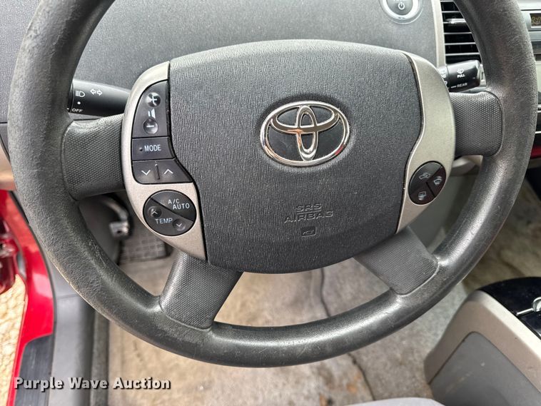 image for item DO2233 2006 Toyota Prius 