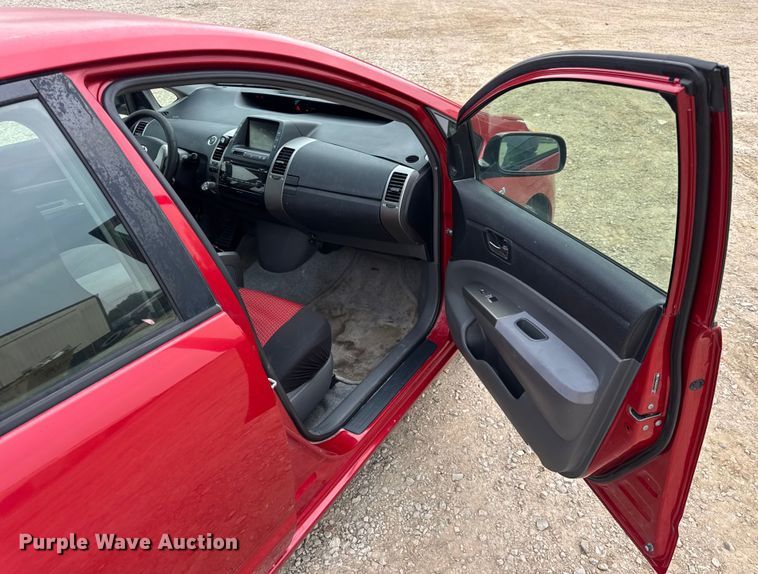 image for item DO2233 2006 Toyota Prius 