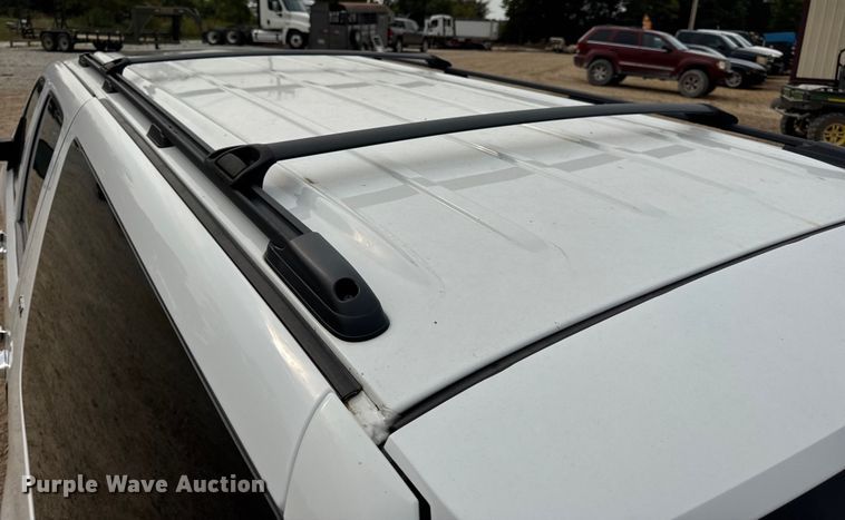 image for item DO2234 2011 Chevrolet Suburban 1500 SUV