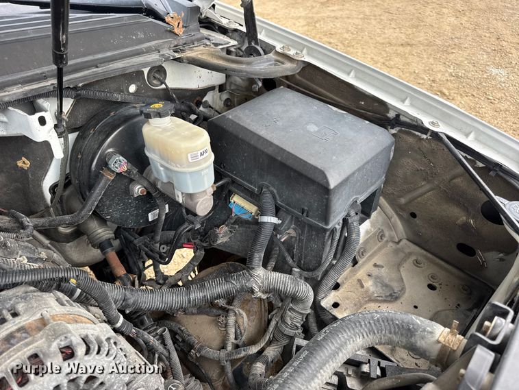 image for item DO2234 2011 Chevrolet Suburban 1500 SUV