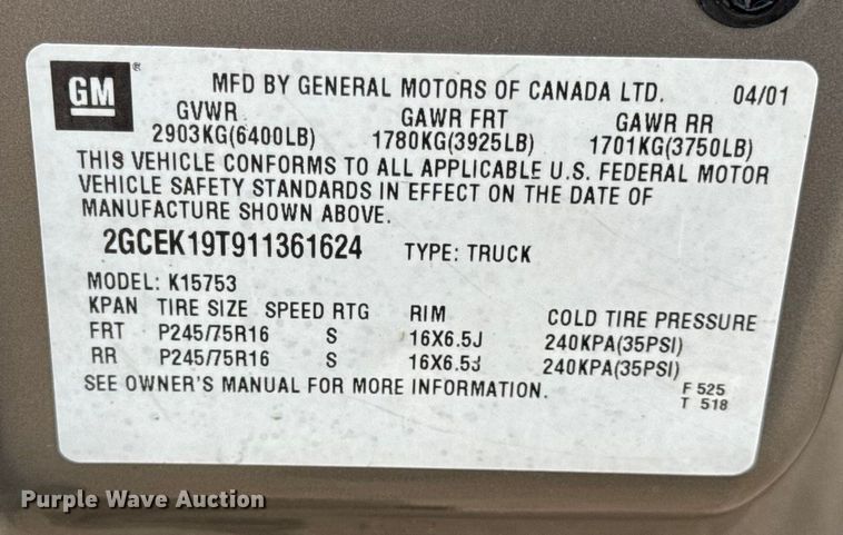 image for item DO2235 2001 Chevrolet Silverado 1500 Ext. Cab pickup truck