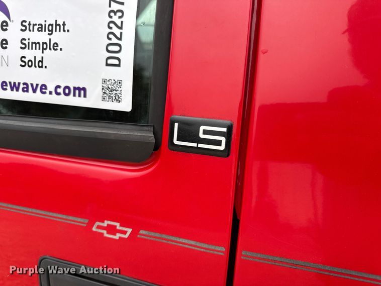 image for item DO2237 2000 Chevrolet Blazer LS SUV