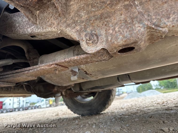 image for item DO2237 2000 Chevrolet Blazer LS SUV