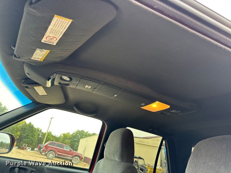 image for item DO2237 2000 Chevrolet Blazer LS SUV