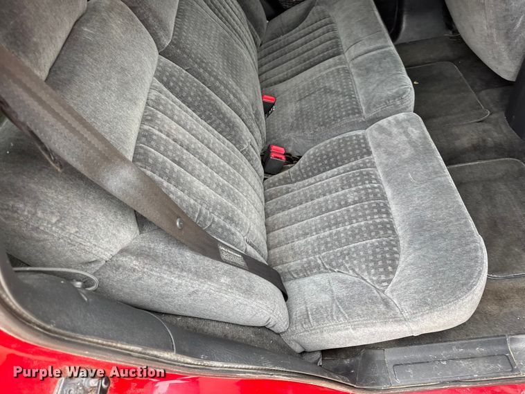 image for item DO2237 2000 Chevrolet Blazer LS SUV