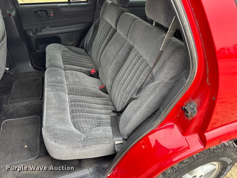 image for item DO2237 2000 Chevrolet Blazer LS SUV