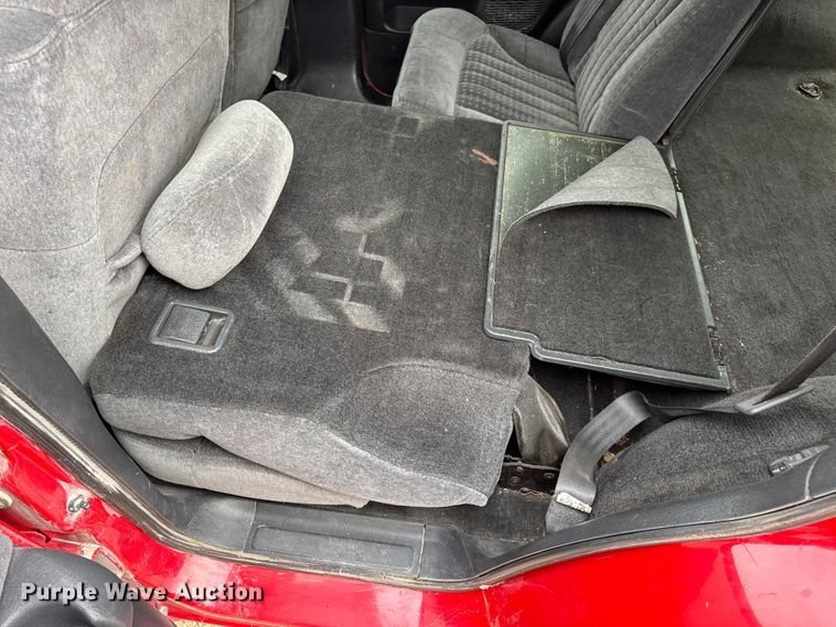 image for item DO2237 2000 Chevrolet Blazer LS SUV