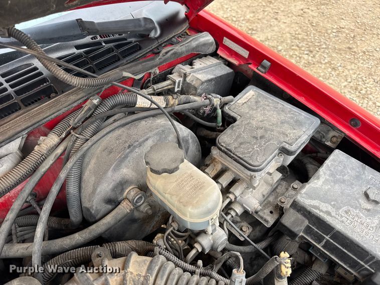 image for item DO2237 2000 Chevrolet Blazer LS SUV