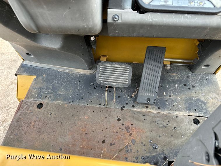 image for item DP8851 2013 Caterpillar EC25N2 forklift