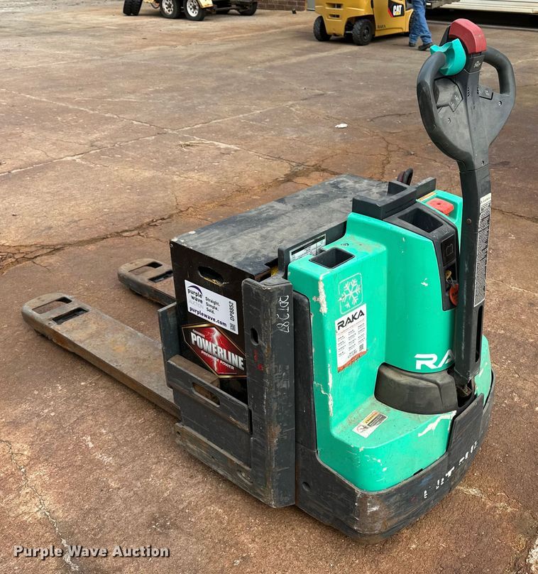 image for item DP8852 2018 Mitsubishi PW30L pallet jack
