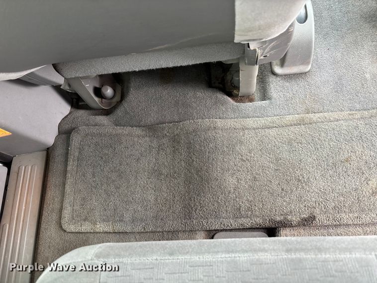 image for item DT3424 2005 Ford Freestar van