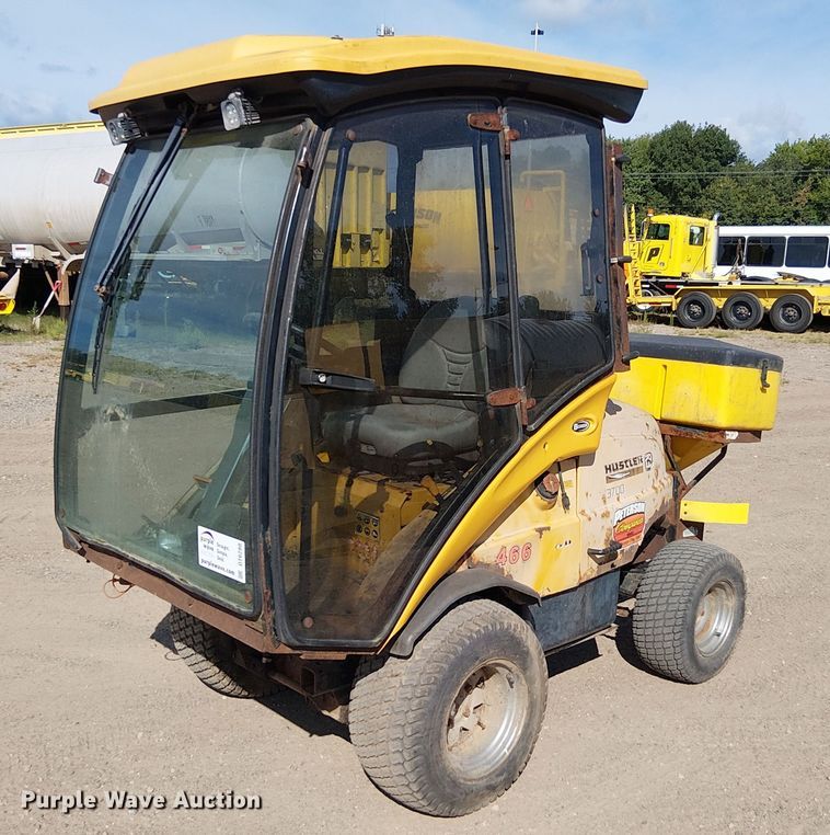 image for item DT6280 Hustler 3700 lawn mower