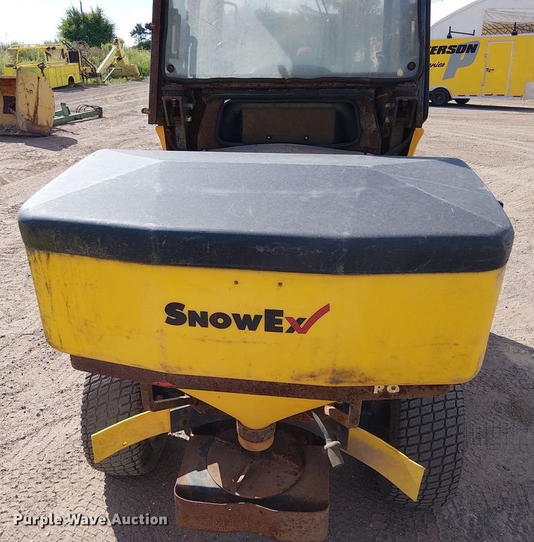 image for item DT6280 Hustler 3700 lawn mower