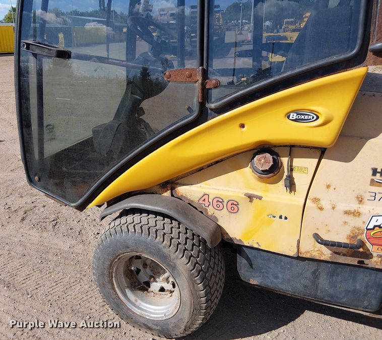 image for item DT6280 Hustler 3700 lawn mower