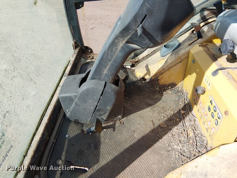 image for item DT6280 Hustler 3700 lawn mower