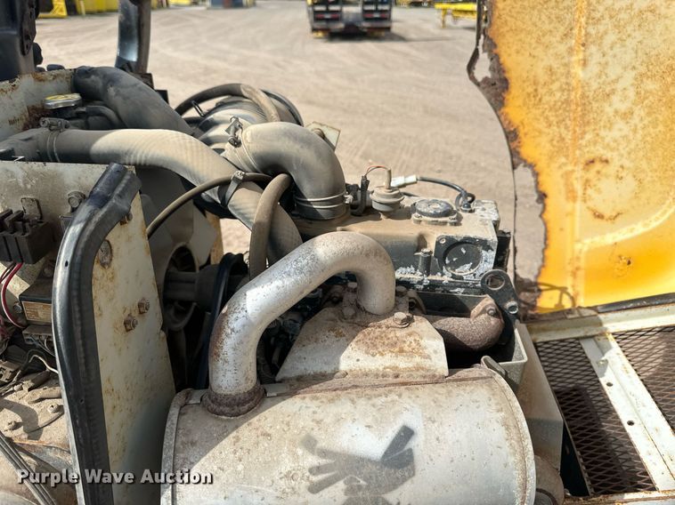 image for item DT6281 Hustler 3700 lawn mower