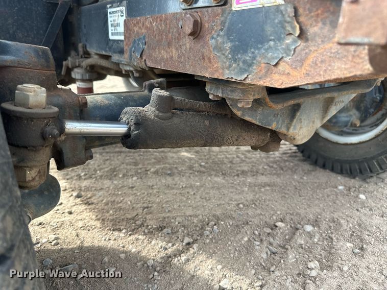 image for item DT6282 Hustler 3700 lawn mower