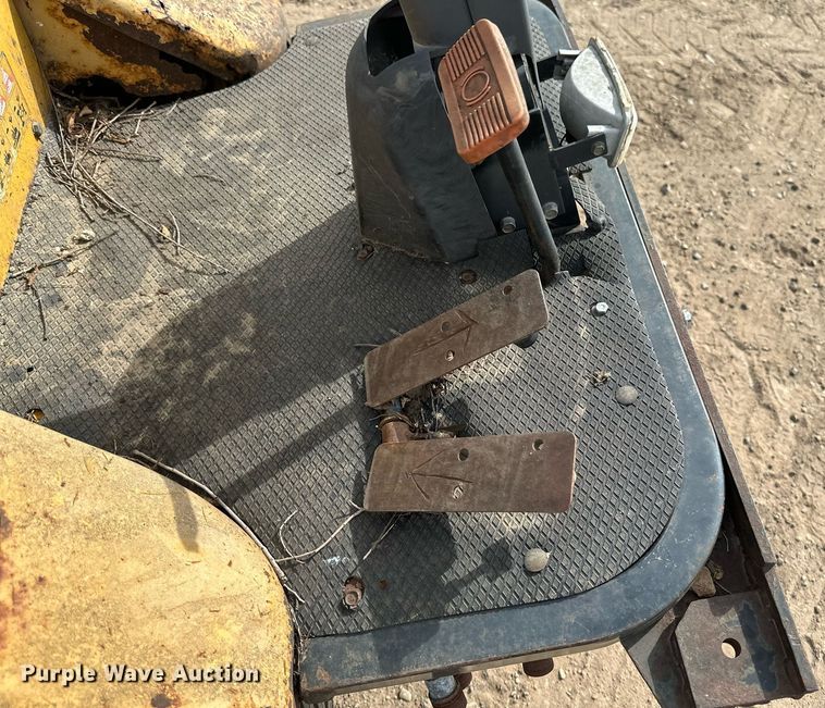 image for item DT6282 Hustler 3700 lawn mower