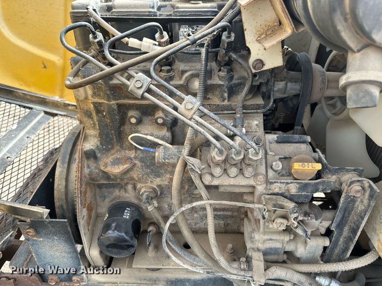 image for item DT6282 Hustler 3700 lawn mower