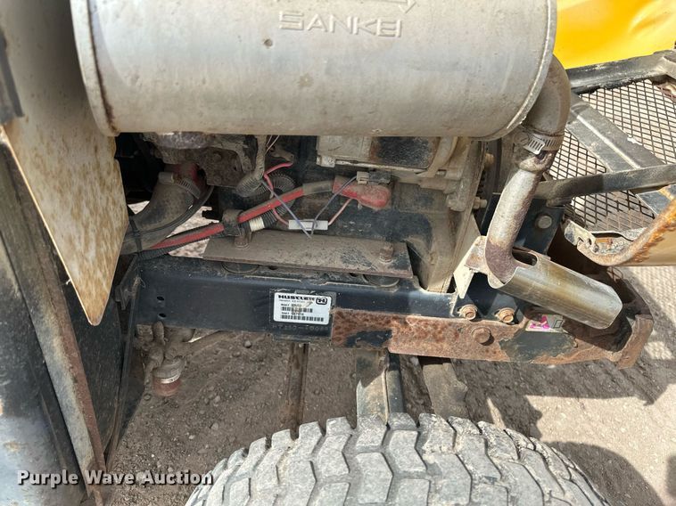 image for item DT6282 Hustler 3700 lawn mower