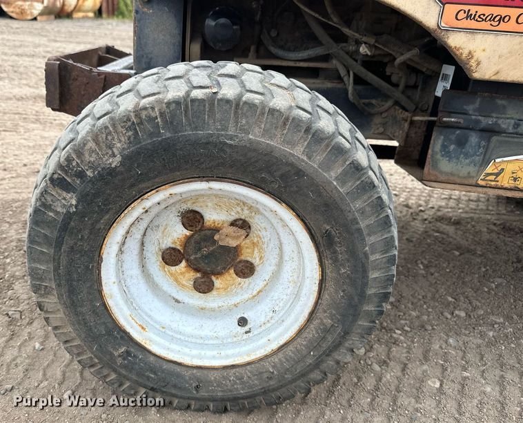 image for item DT6282 Hustler 3700 lawn mower