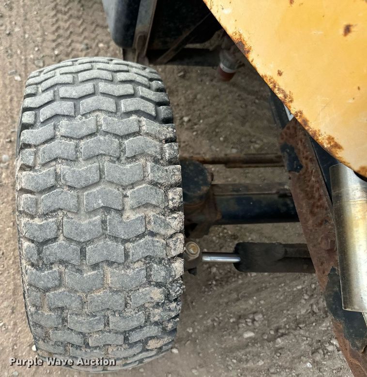 image for item DT6282 Hustler 3700 lawn mower