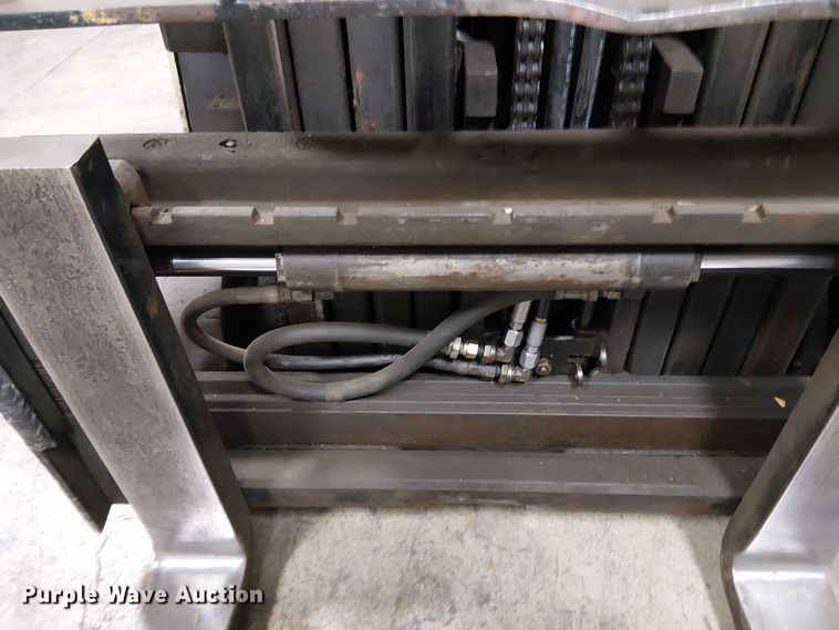 image for item DT6298 crown Cascade sideshifter 55S-SSS-AO2 forklift