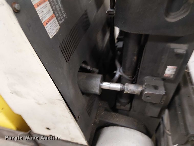 image for item DT6298 crown Cascade sideshifter 55S-SSS-AO2 forklift