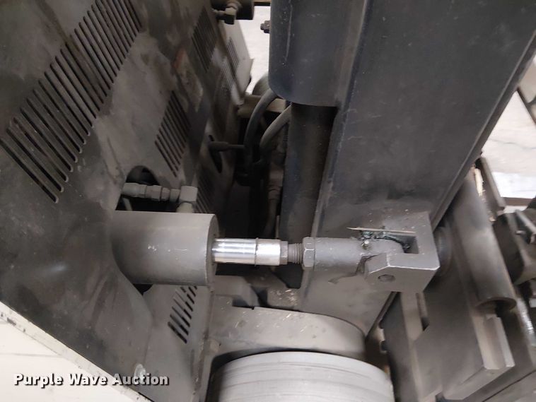 image for item DT6299 crown RC302C-35 forklift