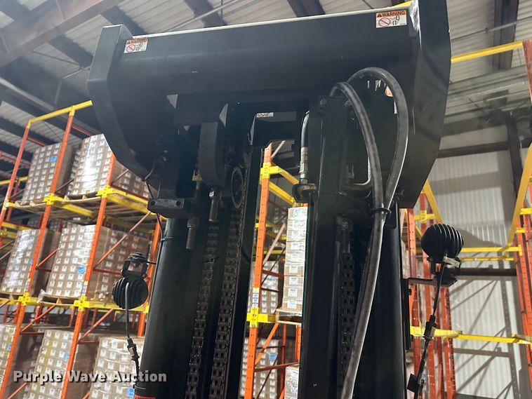 image for item DT6300 Raymond 425-C40QM forklift