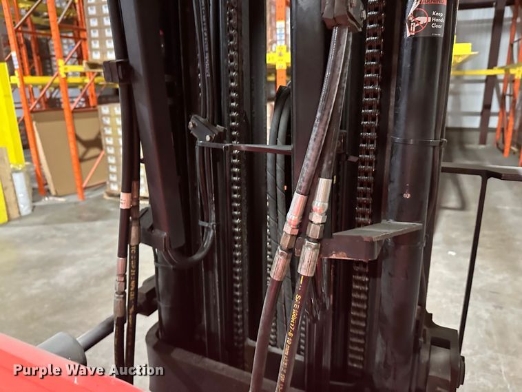 image for item DT6301 Raymond 425-C40QM forklift