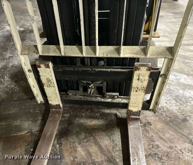 image for item DT6306 2018 Yale ERC050VGN48TQ084 forklift