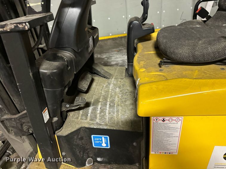 image for item DT6306 2018 Yale ERC050VGN48TQ084 forklift