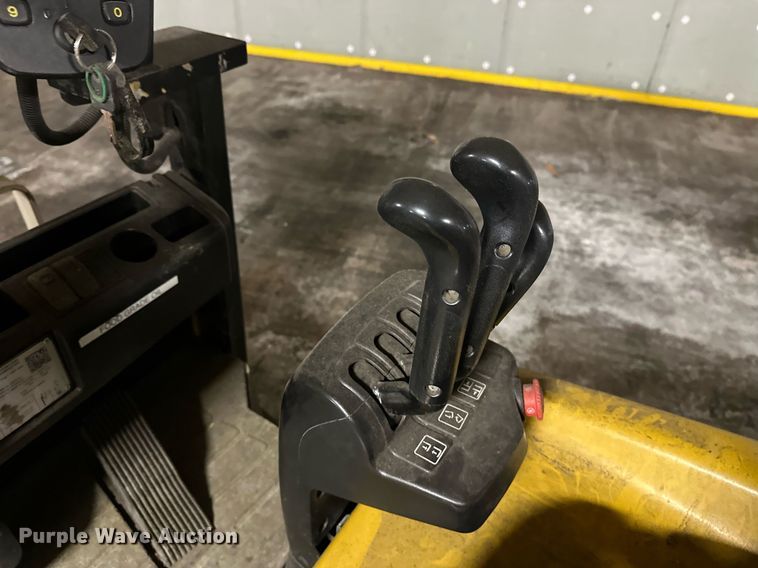 image for item DT6306 2018 Yale ERC050VGN48TQ084 forklift