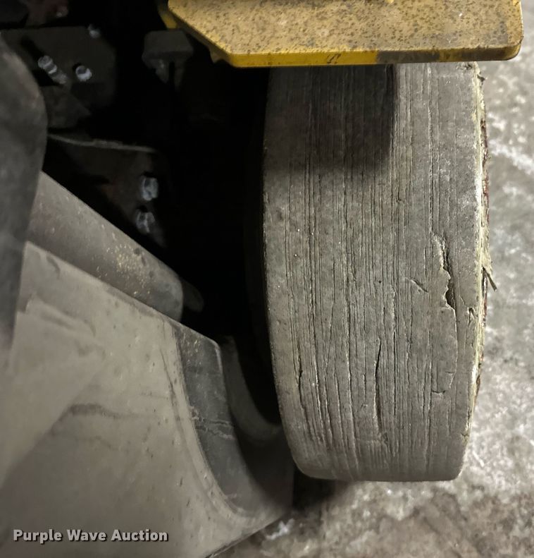 image for item DT6306 2018 Yale ERC050VGN48TQ084 forklift