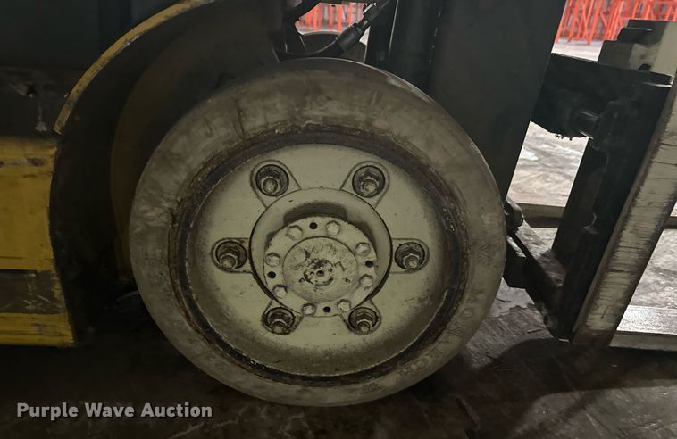 image for item DT6306 2018 Yale ERC050VGN48TQ084 forklift