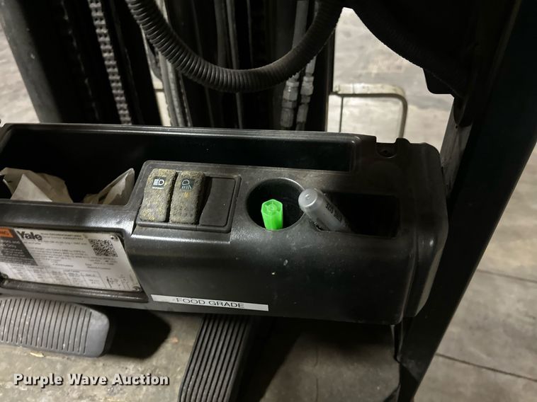 image for item DT6307 2021 Yale ERC050VGN48TQO84 forklift