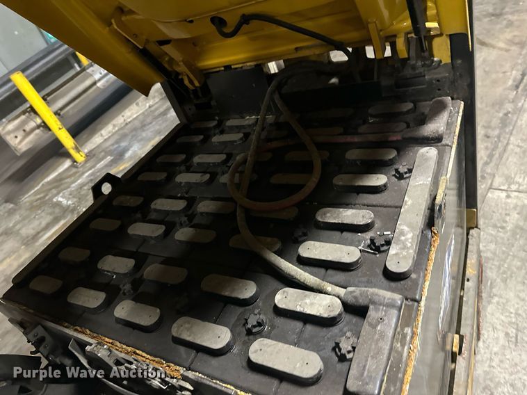 image for item DT6307 2021 Yale ERC050VGN48TQO84 forklift