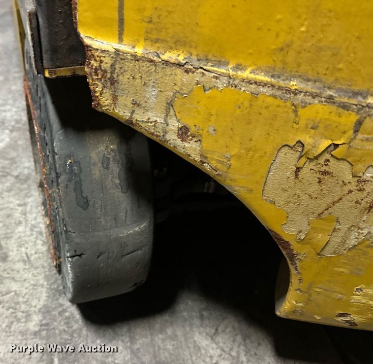 image for item DT6307 2021 Yale ERC050VGN48TQO84 forklift