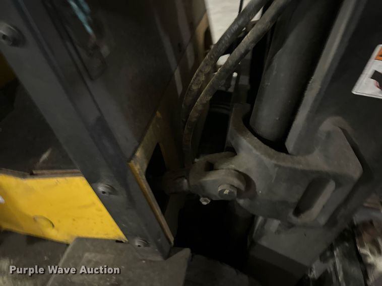 image for item DT6308 2025 Yale ERC040RGN36TQ084 forklift