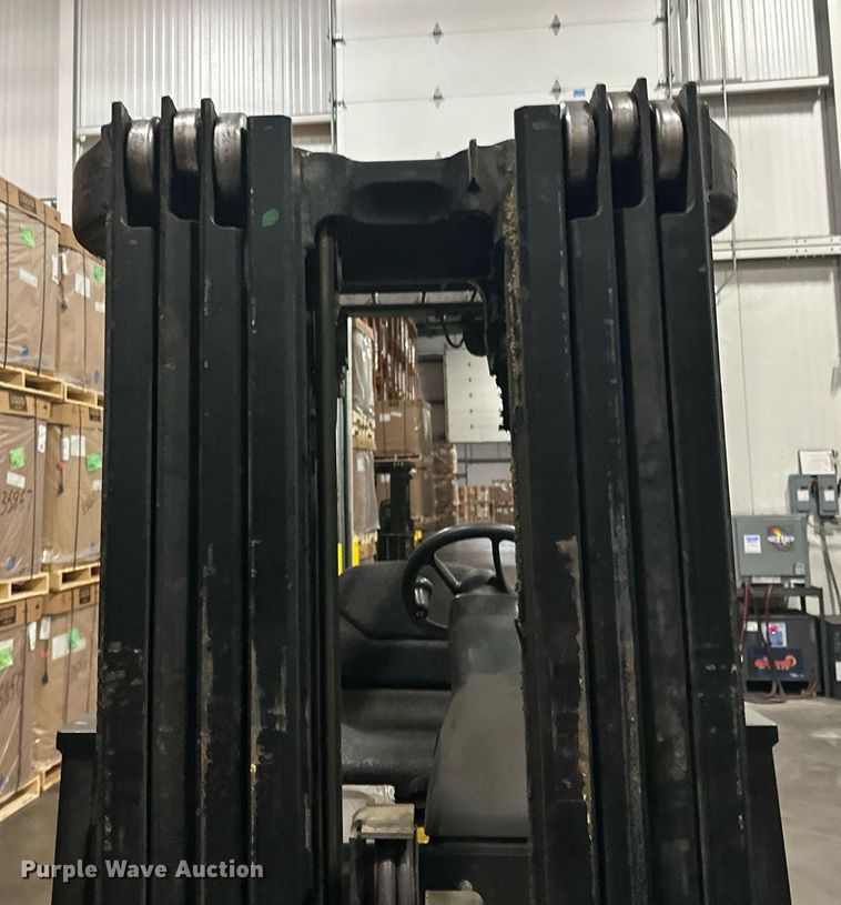 image for item DT6309 2017 Yale ERC050VGN48TQ084 forklift