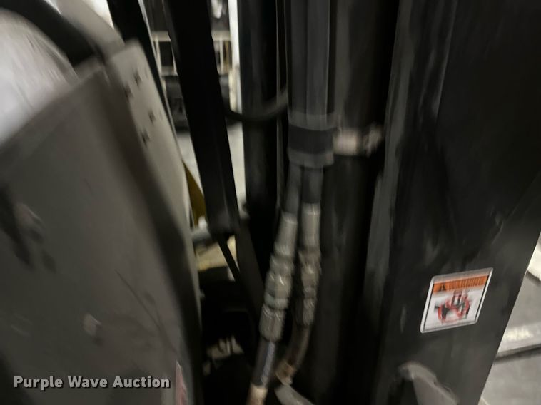 image for item DT6309 2017 Yale ERC050VGN48TQ084 forklift