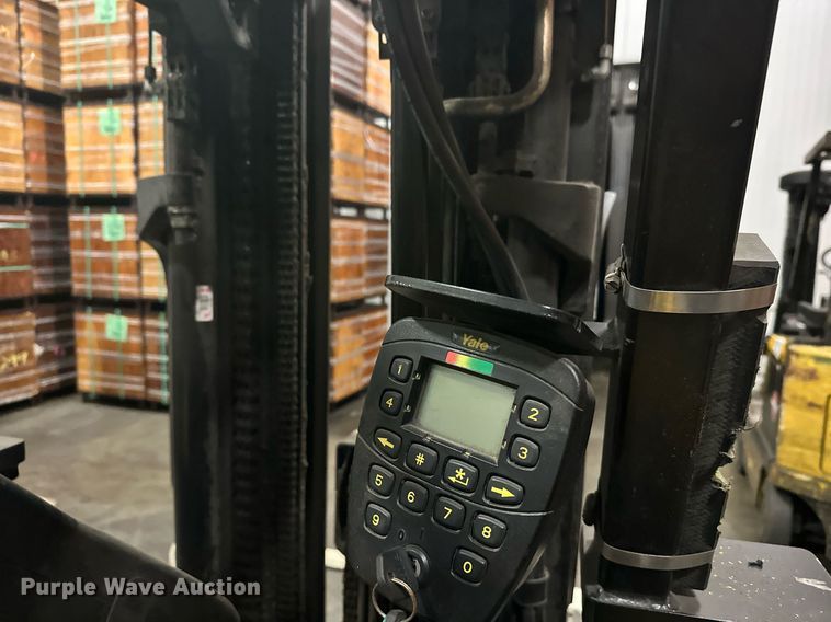image for item DT6309 2017 Yale ERC050VGN48TQ084 forklift
