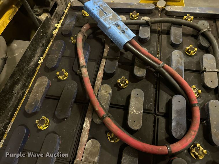 image for item DT6309 2017 Yale ERC050VGN48TQ084 forklift