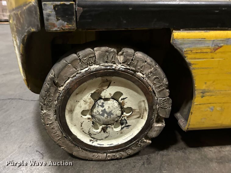 image for item DT6309 2017 Yale ERC050VGN48TQ084 forklift